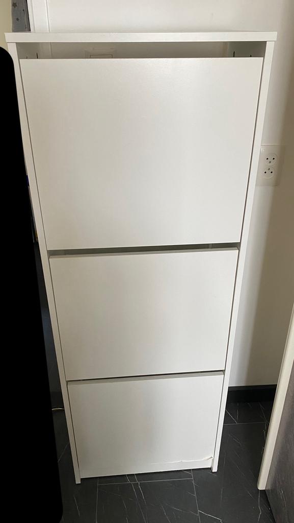 Ikea schoenenkast wit bissa 3 hoog, Ophalen, Zo goed als nieuw