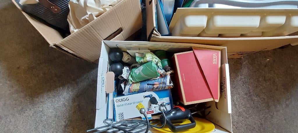 Grote partij rommelmarkt spullen., Ophalen, Gebruikt