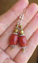 Prachtige oorbellen met Sponskoraal en Hematiet goud., Hangers, Verzenden, Nieuw, Met edelsteen