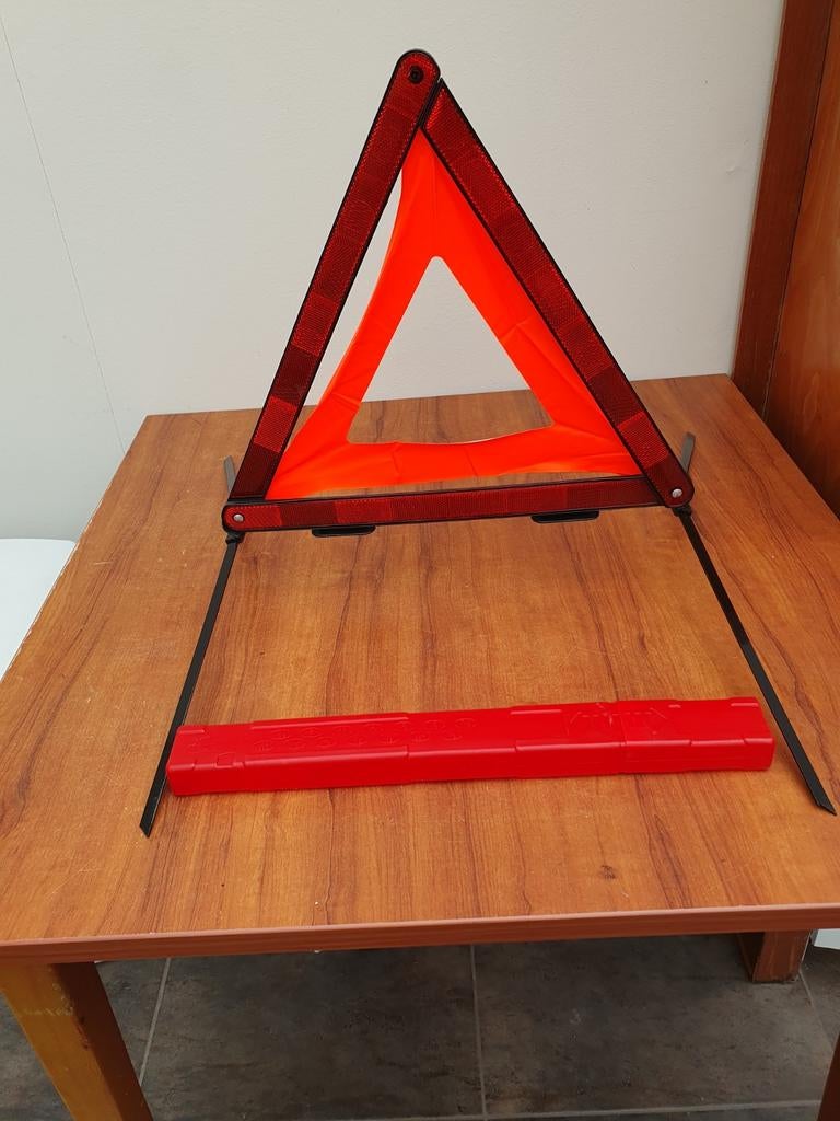 Gevarendriehoek YD-5 met opbergdoos, Ophalen of Verzenden, Nieuw