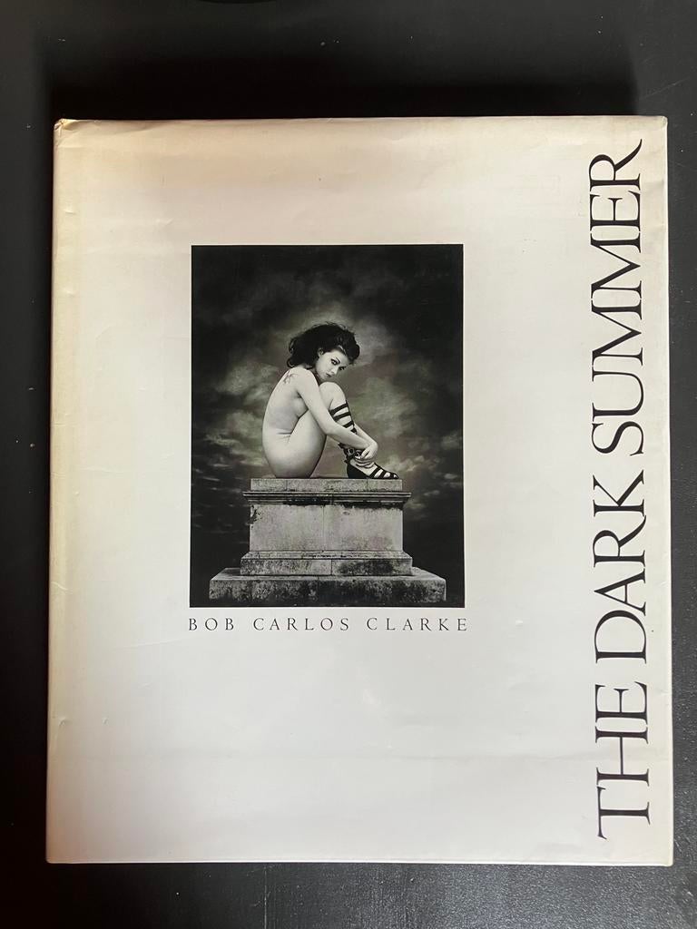 Bob Carlos Clarke - The Dark Summer, Ophalen of Verzenden, Zo goed als nieuw, Fotografen