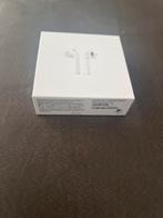 Nieuwe Apple AirPods 2 met draadloze oplaadcase, Ophalen of Verzenden, Nieuw, Overige merken, Draadloos