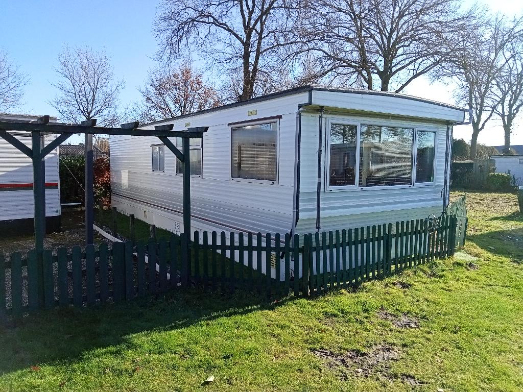 stacaravan, Caravans en Kamperen, Stacaravans, Tot en met 4