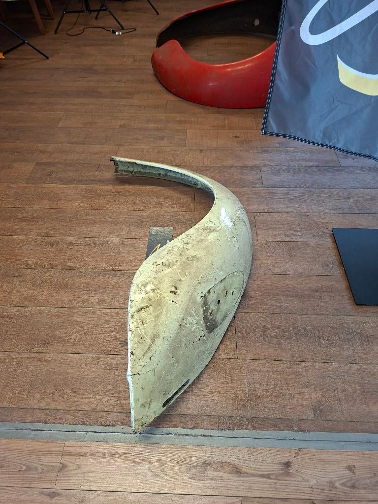 Scherm voor de Volkswagen Kever te koop, bestuurderskant, Auto-onderdelen, Carrosserie en Plaatwerk, Bumper, Volkswagen, Voor