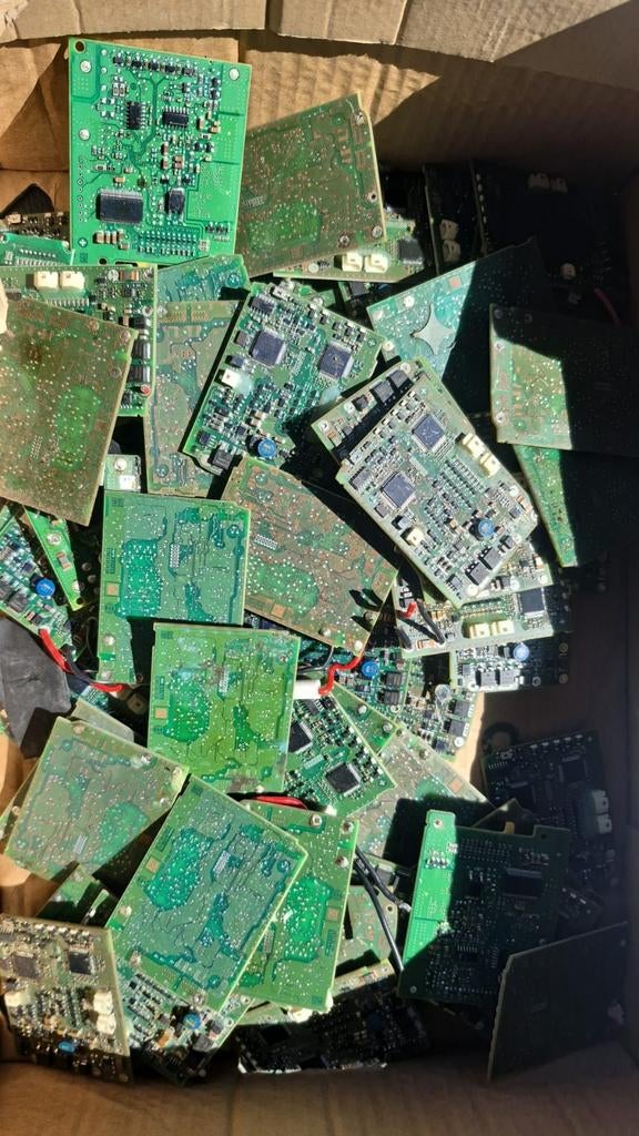 Partij defecte Bosch BMS'en, Ophalen of Verzenden