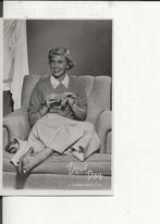 Doris Day met druiventros, Ophalen of Verzenden, 1960 tot 1980, Ongelopen, Sterren en Beroemdheden