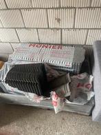 Nieuwe Monier dakpannen, antraciet, Doe-het-zelf en Verbouw, Dakpannen en Dakbedekking, Steen of Klei, Zwart, Nieuw, Ophalen of Verzenden