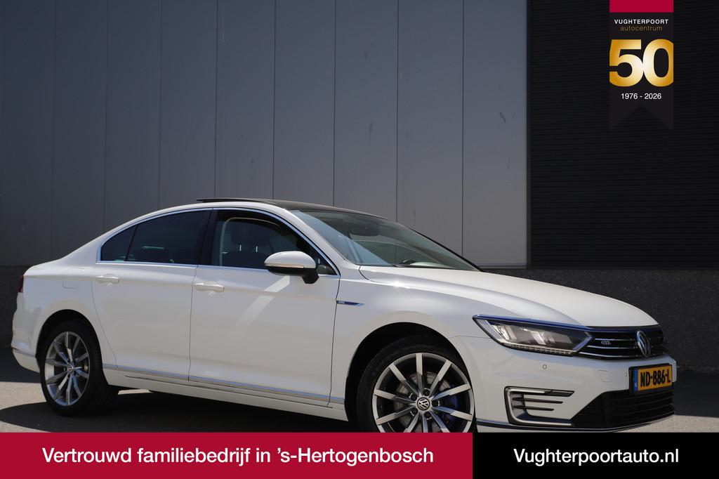 Volkswagen Passat 1.4 TSI GTE 218pk/*Highline*Adaptive/Virtu, Gebruikt, 4 cilinders, 1622 kg, Wit