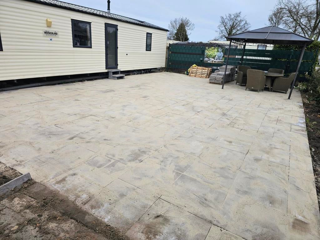 Tuin aanleg - Terras aanleggen