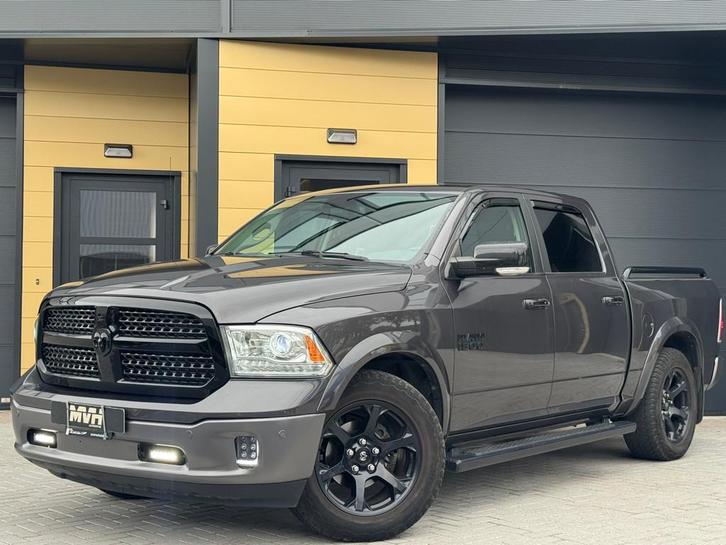 Dodge Ram 1500 5.7 V8 4x4 Quad Cab 6'4 - Fiscale waarde 3800, Auto's, Dodge, Bedrijf, Te koop, RAM 1500, 4x4, ABS, Achteruitrijcamera