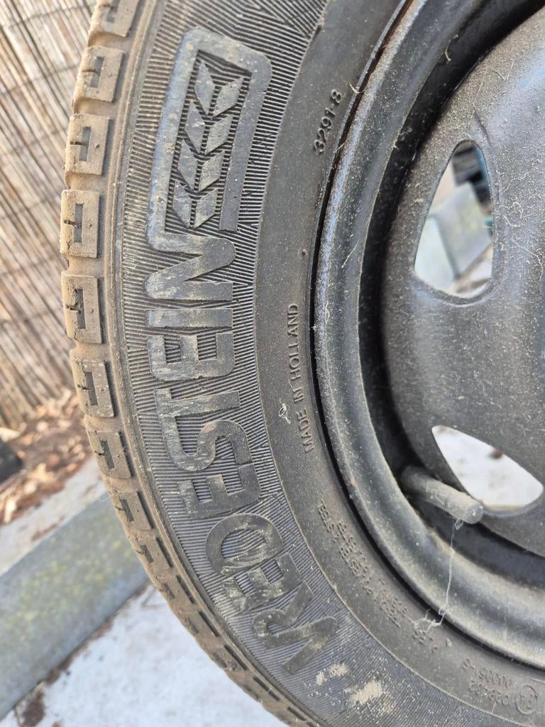 Vredestein autoband met velg  165/70 r13, Auto diversen, Autosport-onderdelen, Gebruikt, Ophalen of Verzenden