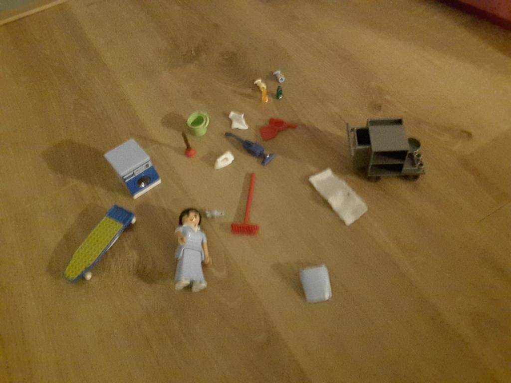 Playmobil 5271 kamermeisje met trolley., Ophalen of Verzenden, Zo goed als nieuw, Complete set