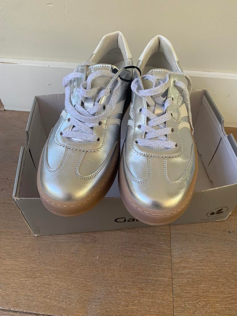 Nieuwe sneakers van Gabor maat 6,5/40, Wit, Nieuw, Ophalen of Verzenden, Sneakers of Gympen