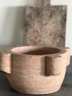 Antieke Franse vijzel, Ophalen