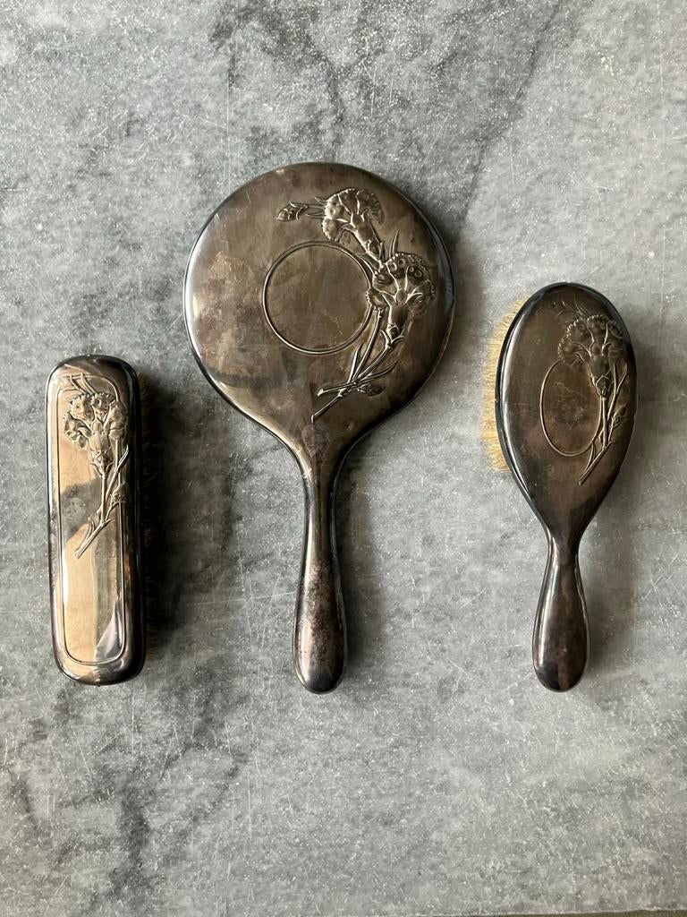 Zilveren kapset Gero 90: spiegel, kam en 2 borstels, Ophalen of Verzenden, Zilver