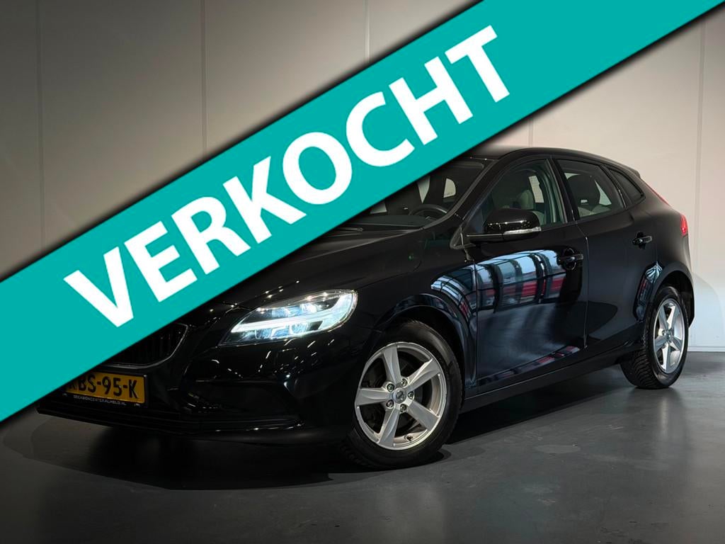 Volvo V40 2.0 T2 Nordic /Clima/Cruise/PDC/LED/Leer/NAVI/Stoe, Auto's, Voorwielaandrijving, Gebruikt, 4 cilinders, Bedrijf