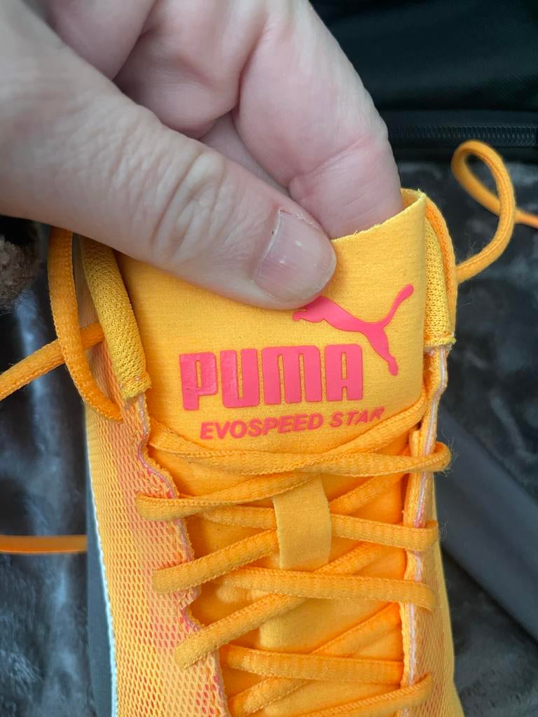 Puma Evospeed Star sprint spikes - Zo goed als nieuw - Maat, Sport en Fitness, Loopsport en Atletiek, Ophalen of Verzenden, Zo goed als nieuw