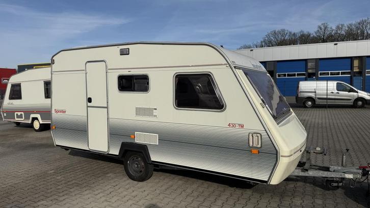 Beyerland Sprinter 430 TM bouwjaar 1993 met voortent, Caravans en Kamperen, Caravans, Bedrijf, tot en met 4, 500 - 750 kg, Treinzit