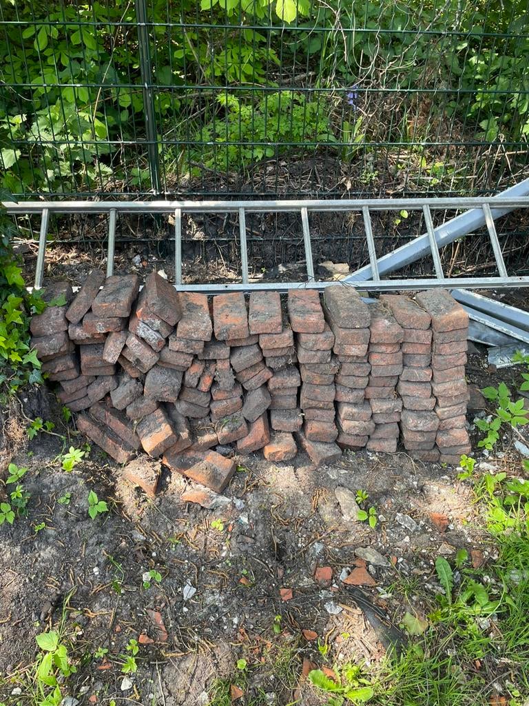 110 gebakken stenen oranje, Ophalen, Gebruikt, Bakstenen