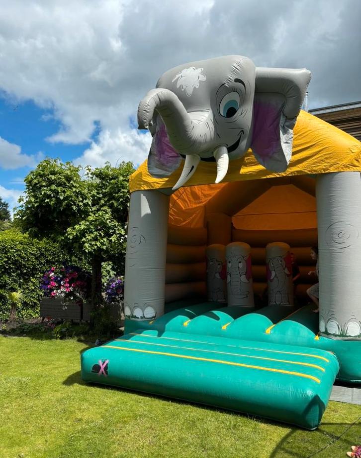 Te huur: Superleuk Springkussen “Olifantje”!, Hobby en Vrije tijd, Feestartikelen | Verhuur, Zo goed als nieuw, Overige, Ophalen of Verzenden