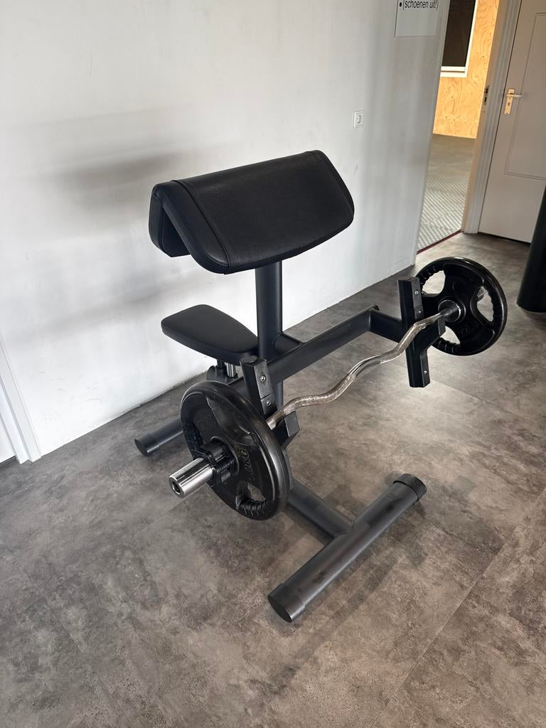 Gym 80 Bicep bankje, Sport en Fitness, Fitnessmaterialen, Ophalen of Verzenden, Gebruikt, Armen, Fitnessbank