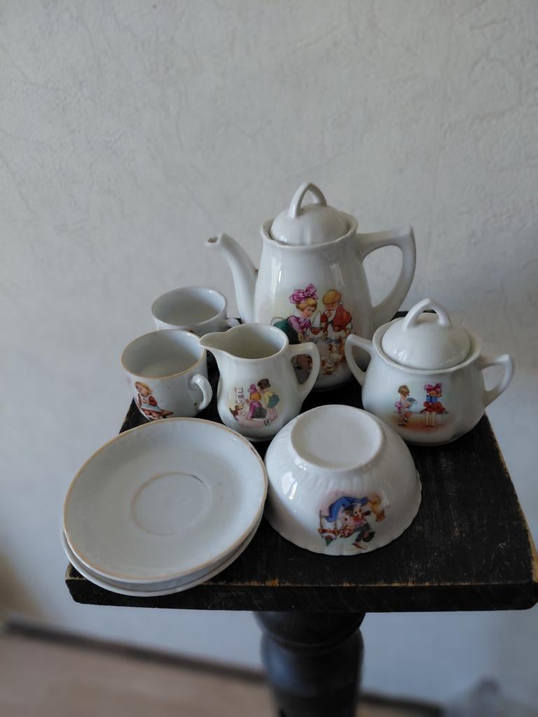 Kinder sevies ik denk dat het bijmaar hoort ?, Antiek en Kunst, Ophalen of Verzenden