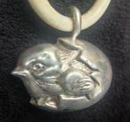 Antieke bijtring zilver kl. PAASKUIKENTJE Kuikentje uit EI, Antiek en Kunst, Ophalen of Verzenden