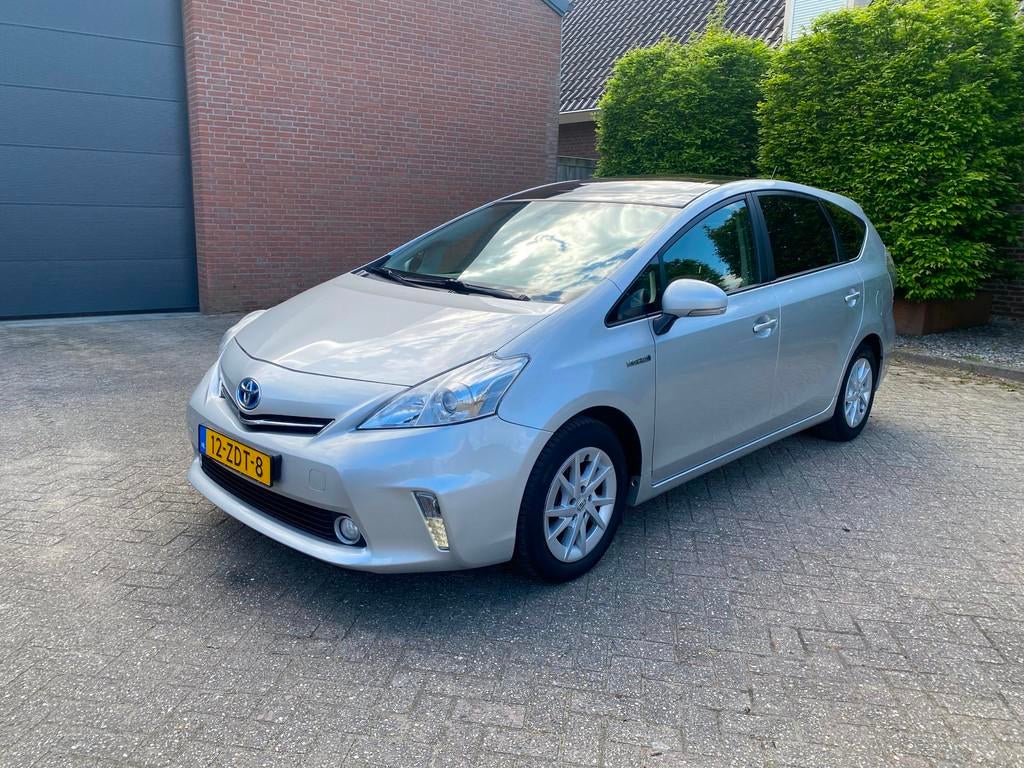 Toyota Prius Wagon 1.8 Aspiration 96g, Auto's, Toyota, Euro 5, Gebruikt, Zwart, 4 cilinders