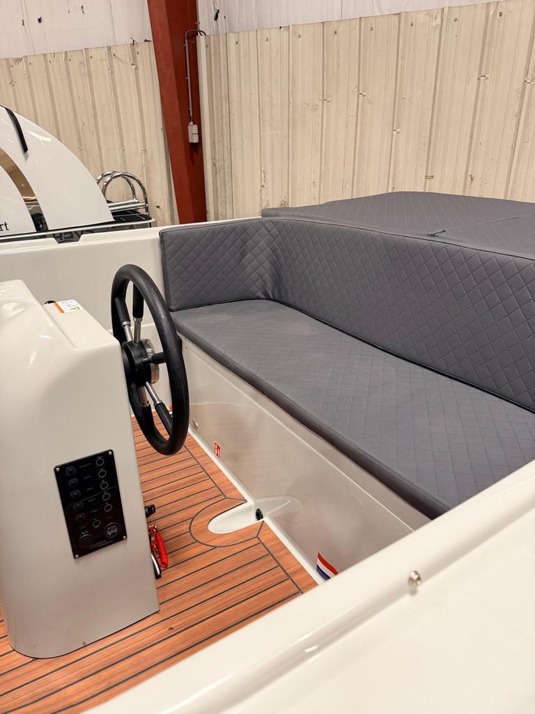 Clever 59 Vaarklaar direct beschikbaar, Watersport en Boten, Overige brandstoffen, Nieuw, Cannenburgerweg 67, Ankeveen, MD Watersport