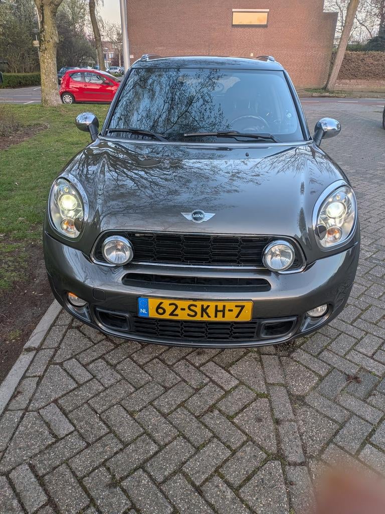 Mini Countryman 1.6 Cooper S AUT 2011 Grijs, Euro 5, Zwart, 4 stoelen, Leder en Stof