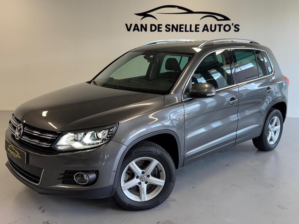 Volkswagen TIGUAN 2.0 TSI Sport&Style 4Motion DSG/CAMERA/BIX, Automaat, Euro 5, Gebruikt, 4 cilinders