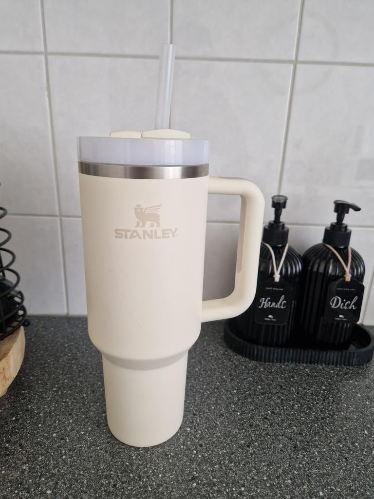 Stanley Cup met snackhouder - Zo goed als nieuw, Beige, Overige typen, Stanley, Ophalen of Verzenden