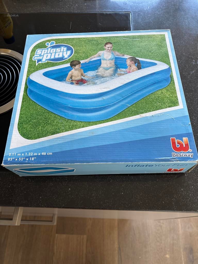 Bestway Splash and Play Opblaasbad - NiEUW 2.11m x 1.32m, Ophalen, Minder dan 80 cm, Opblaaszwembad, Nieuw