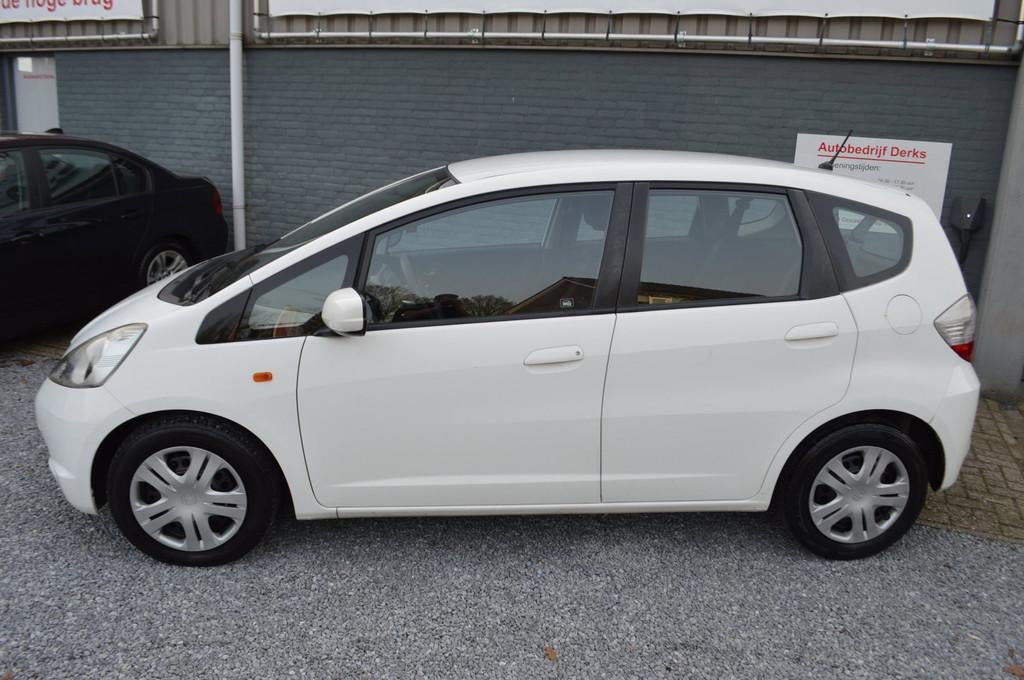 Honda Jazz 1.2 Airco Stuurbekrachtiging 5Drs Jaar APK, Auto's, Voorwielaandrijving, 4 cilinders, 1198 cc, Bedrijf