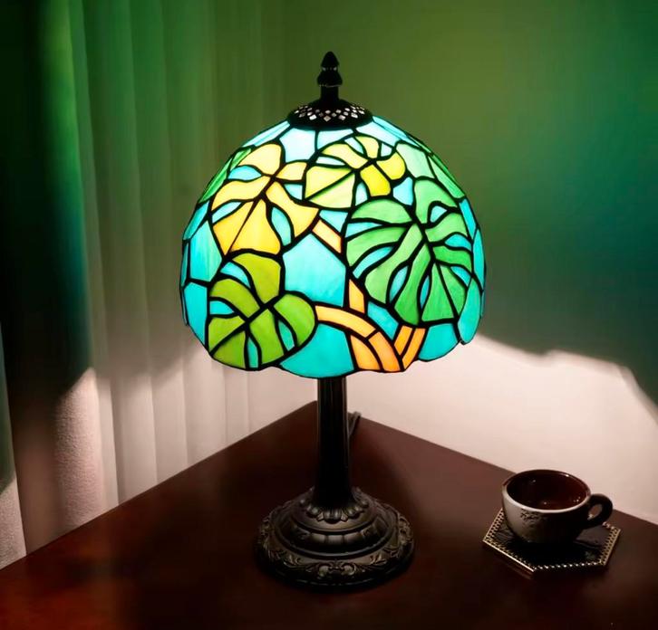 Lente Bladeren Editie Glas-in-Lood Tafellamp, Huis en Inrichting, Lampen | Tafellampen, Nieuw, Minder dan 50 cm, Glas, Verzenden