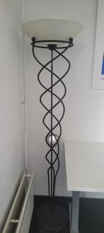 Elegante staande lamp met spiraalvormig design, Ophalen, Gebruikt, Modern, Design, Spiraal, Glas