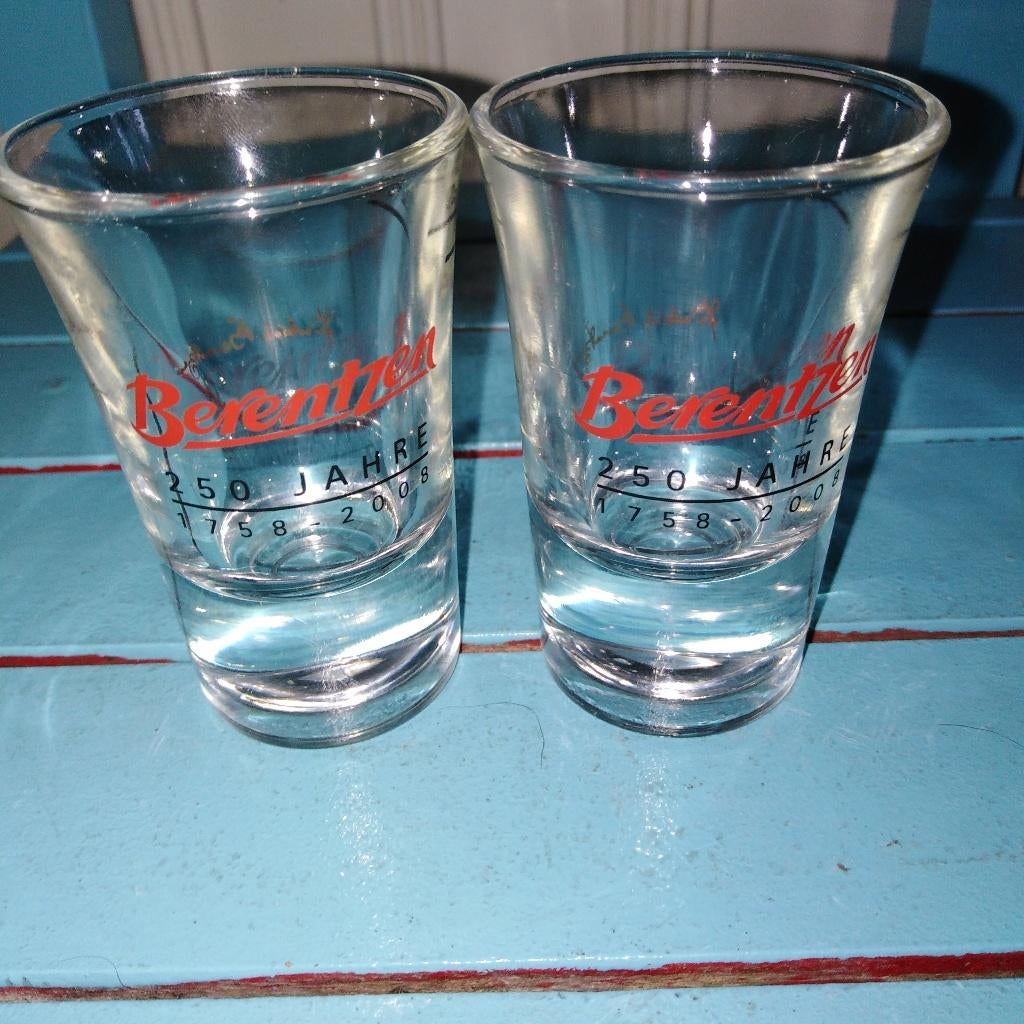 Berentzen 250 jahre 1758-2008 borrelglaasjes set van 2, Ophalen, Zo goed als nieuw, Borrel- of Shotglas