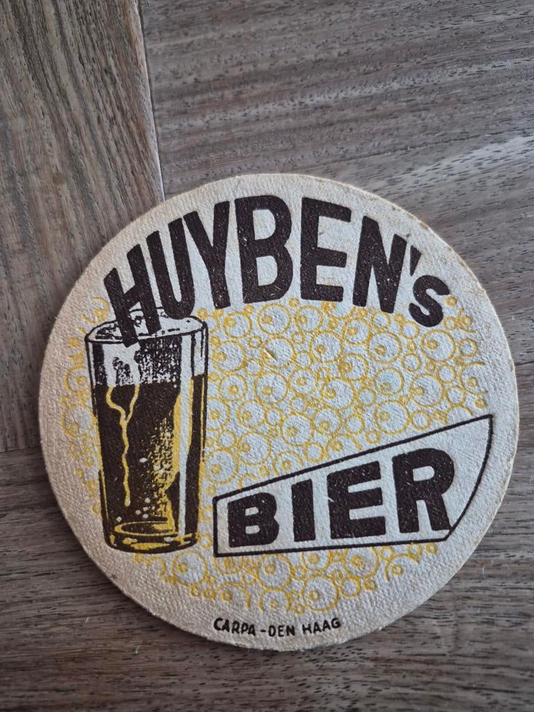 Vintage bierviltje Huyben's Bier - Carpa Den Haag, Ophalen of Verzenden, Gebruikt, Viltje(s), Overige merken