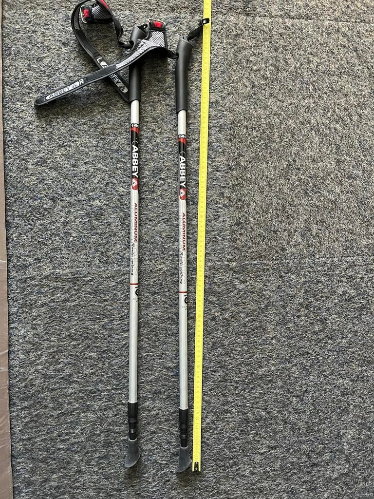 2 sets Nordic Walking wandelstokken - Alu  1set instelbaar, Ophalen, Wandelstok