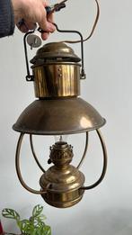 Dhr trawlerlamp groot model elektrische scheepslamp, Ophalen