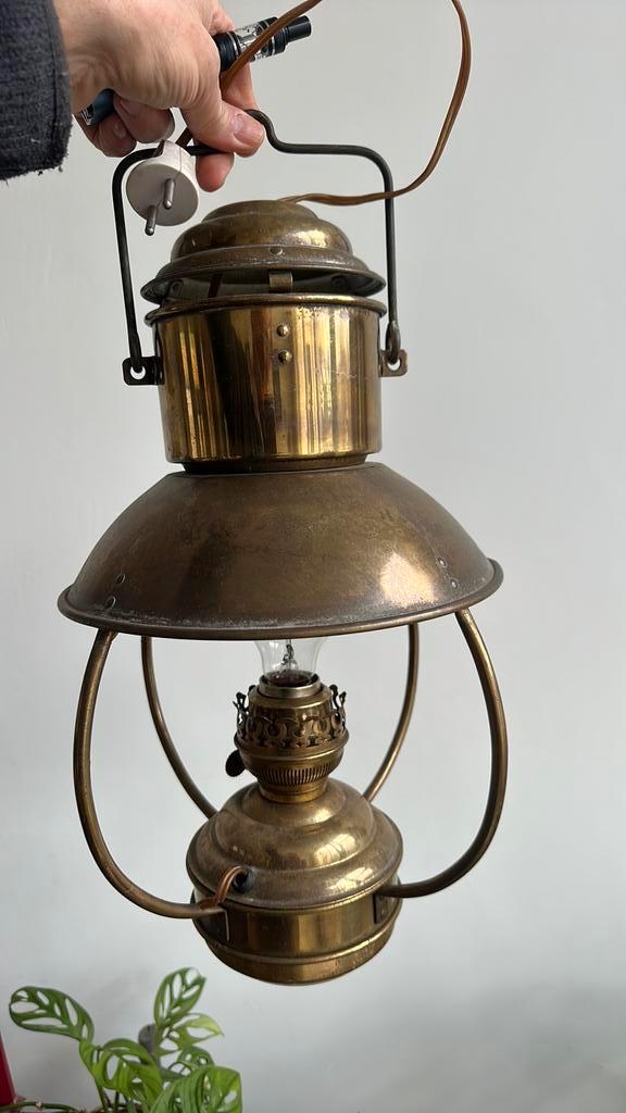Dhr trawlerlamp groot model elektrische scheepslamp, Antiek en Kunst, Antiek | Lampen, Ophalen