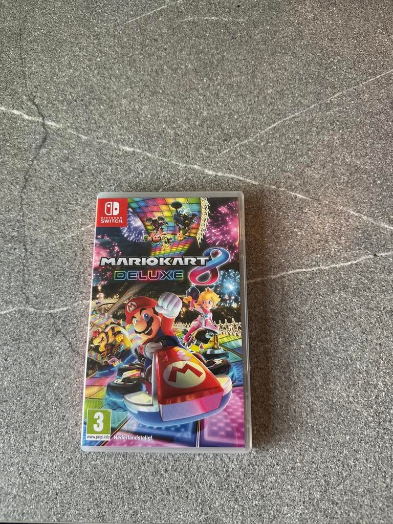 Mario kart 8 deluxe, Spelcomputers en Games, Games | Nintendo Switch, Racen en Vliegen, Ophalen of Verzenden, Zo goed als nieuw