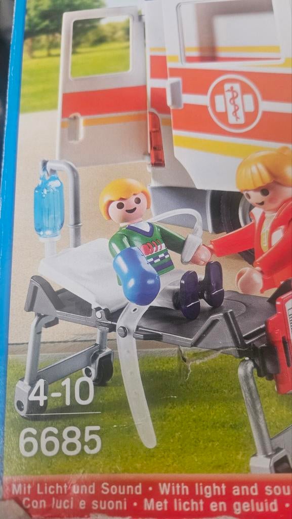 Playmobil ambulance 6685, Kinderen en Baby's, Speelgoed | Playmobil, Ophalen of Verzenden