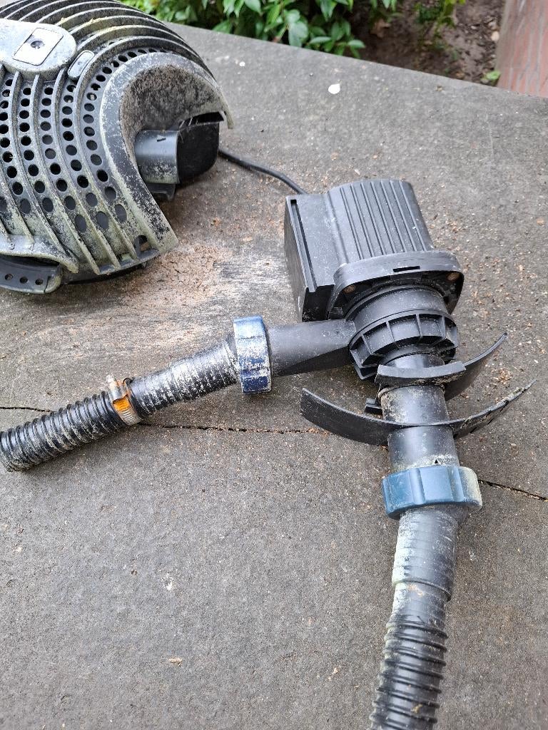 Vijver pompen,  een Oase pomp en een Holzerlock, Tuin en Terras, Vijvers, Ophalen of Verzenden, Gebruikt