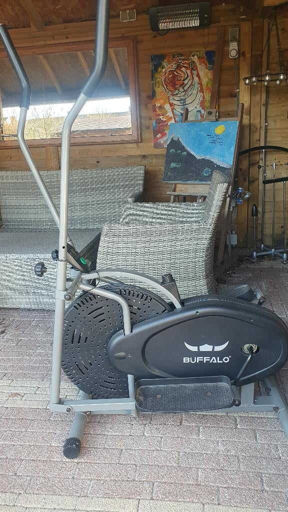 Hometrainer, Sport en Fitness, Ophalen, Gebruikt, Hometrainer