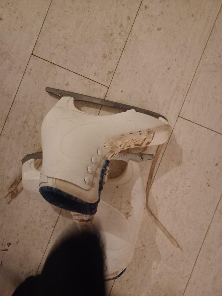 Witte kunstschaatsen, Ophalen of Verzenden, Gebruikt, Kunstschaatsen
