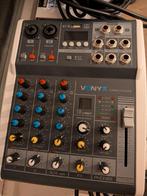 Vonyx muziekmixer (vmm-k402) + 2 microfoons (DM58), Ophalen, Zo goed als nieuw, Minder dan 5 kanalen, Microfooningang