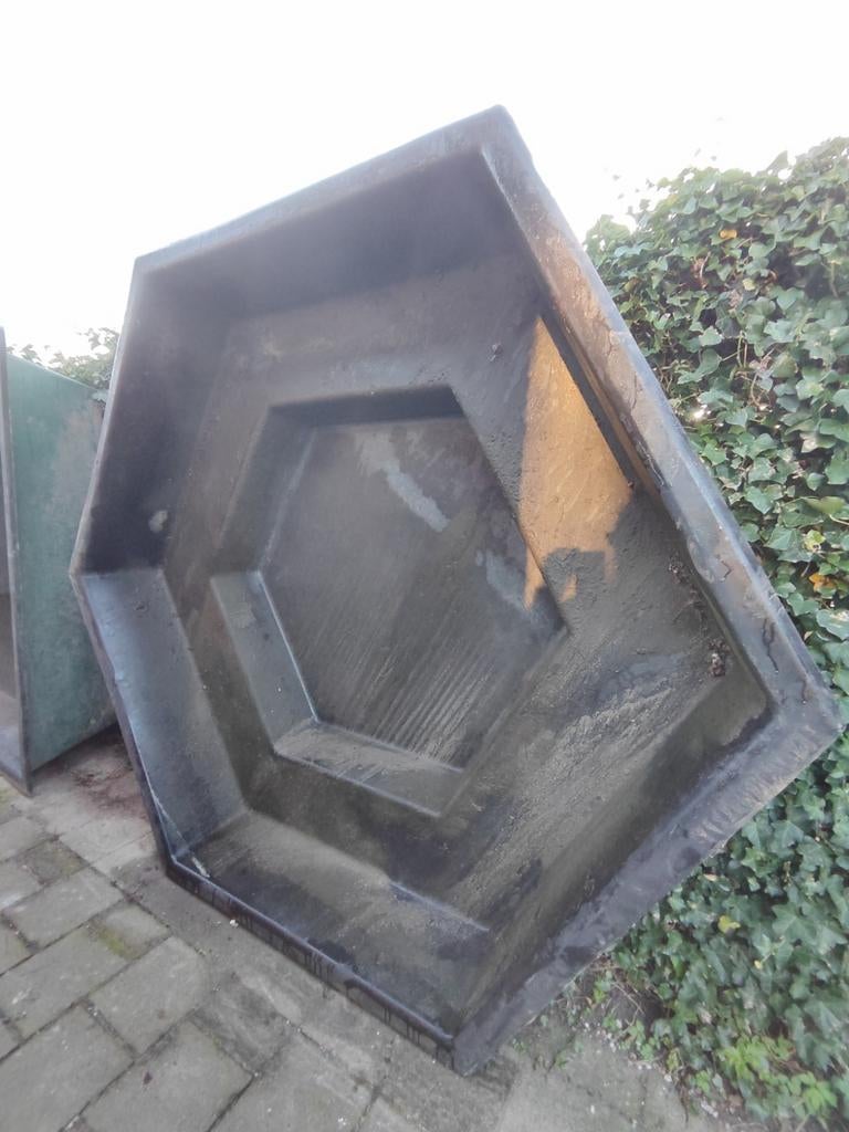 Voorgevormde polyester vijver vijverbak
6 hoek zeshoek, Tuin en Terras, Vijvers, Ophalen, Gebruikt