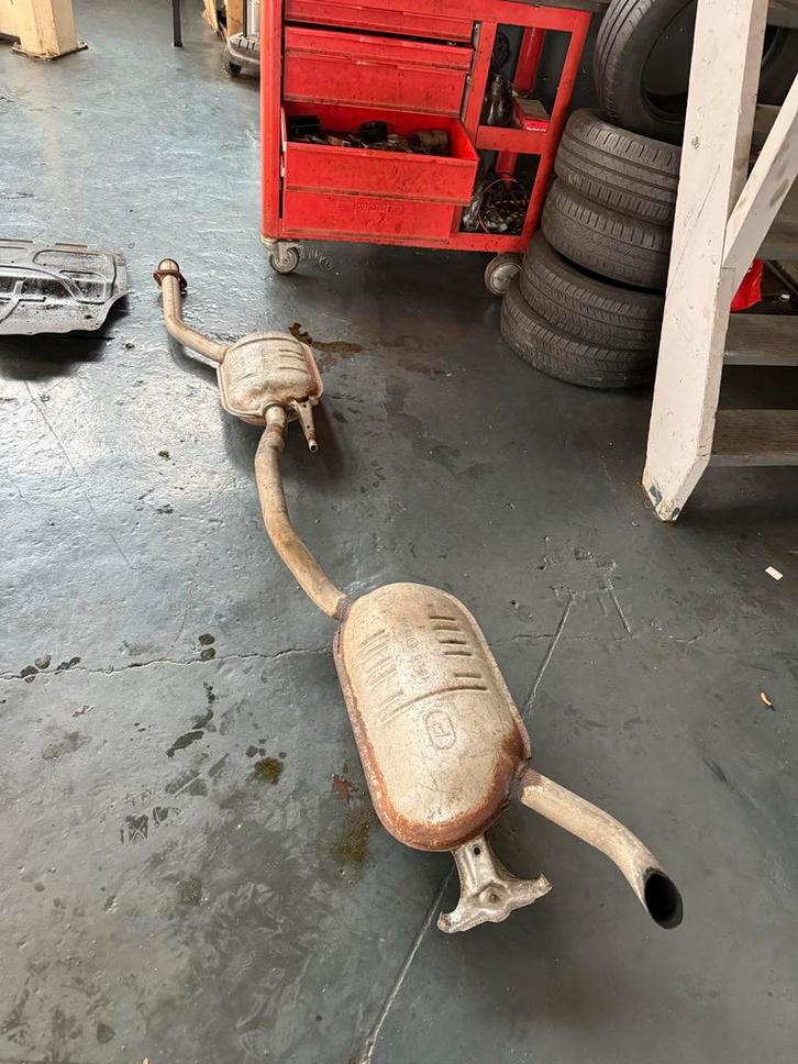 Uitlaat Mercedes W124 250D 1985 - Midden- en Einddemper, Auto-onderdelen, Uitlaatsystemen, Mercedes-Benz, Gebruikt, Ophalen of Verzenden