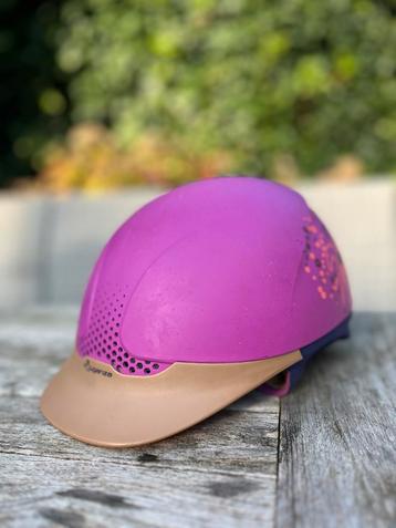 Paardrijcap kind beschikbaar voor biedingen